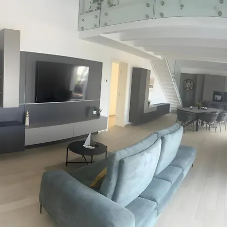 Luxury Terrazza Appartement *