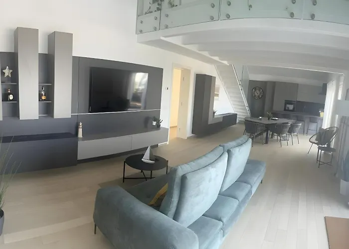 Luxury Terrazza Apartment *